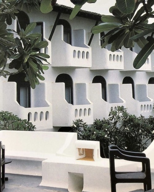 The Neptune Hotel by Geoffrey Bawa, Sri Lanka 1976