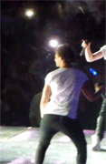 morethanbromance:  louis 5.4.13 