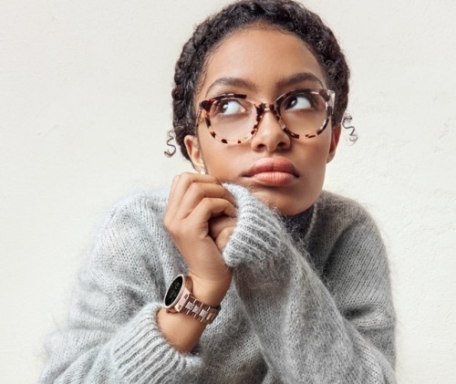 champagnemoon:Yara Shahidi for Fossil