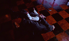 stuffandtorchwood:now  c r a c k s  a noble heartfor @borgiad