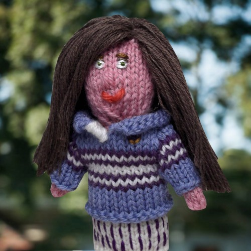 knittedchrislilley:  Knitted Ja’mie: Schoolies Week  #privateschoolgirl