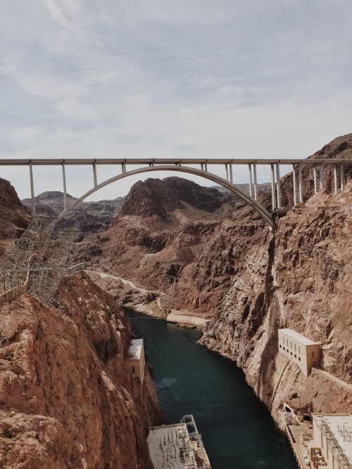 danielodowd:  http://debbieirwan.vsco.co/