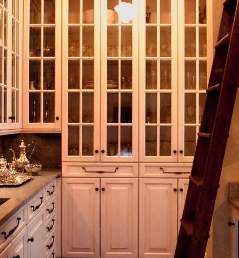 Enclosed In DC Metro Inspiration For A Mid-sized Timeless L-shaped Dark Wood Floor And Brown Floor Enclosed