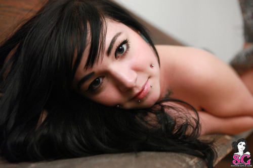 welcometoboobsville:  Vayda Suicide porn pictures