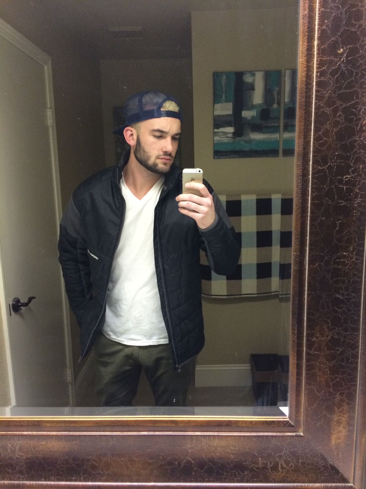 nickisdabestt:  nickel-nickel-nine:  really missing my blondness today  OMG he’s