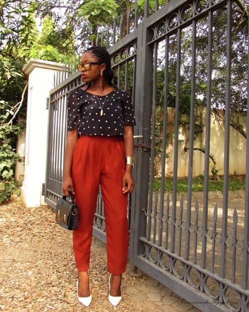 blackfashion: Sarah 21 Abuja, Nigeria Vintage trousers, Vintage Closet crop top, Bershka pumps 