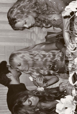 rihannafenty:  Beyoncé, Donatella Versace