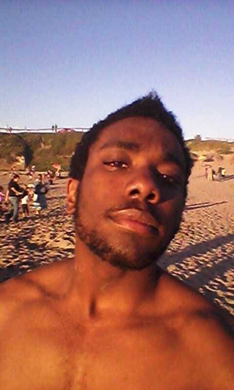 jaiquanda:Me being majestic on the beach