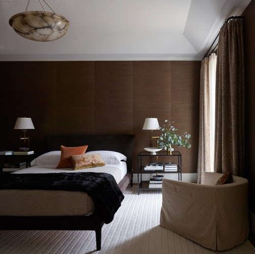 {Coming back to tumblr with this soft winter inspiration. Kara Mann designed this Chicago lake house