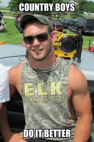 bromaninboots:  Oh my GAWD!!!! 