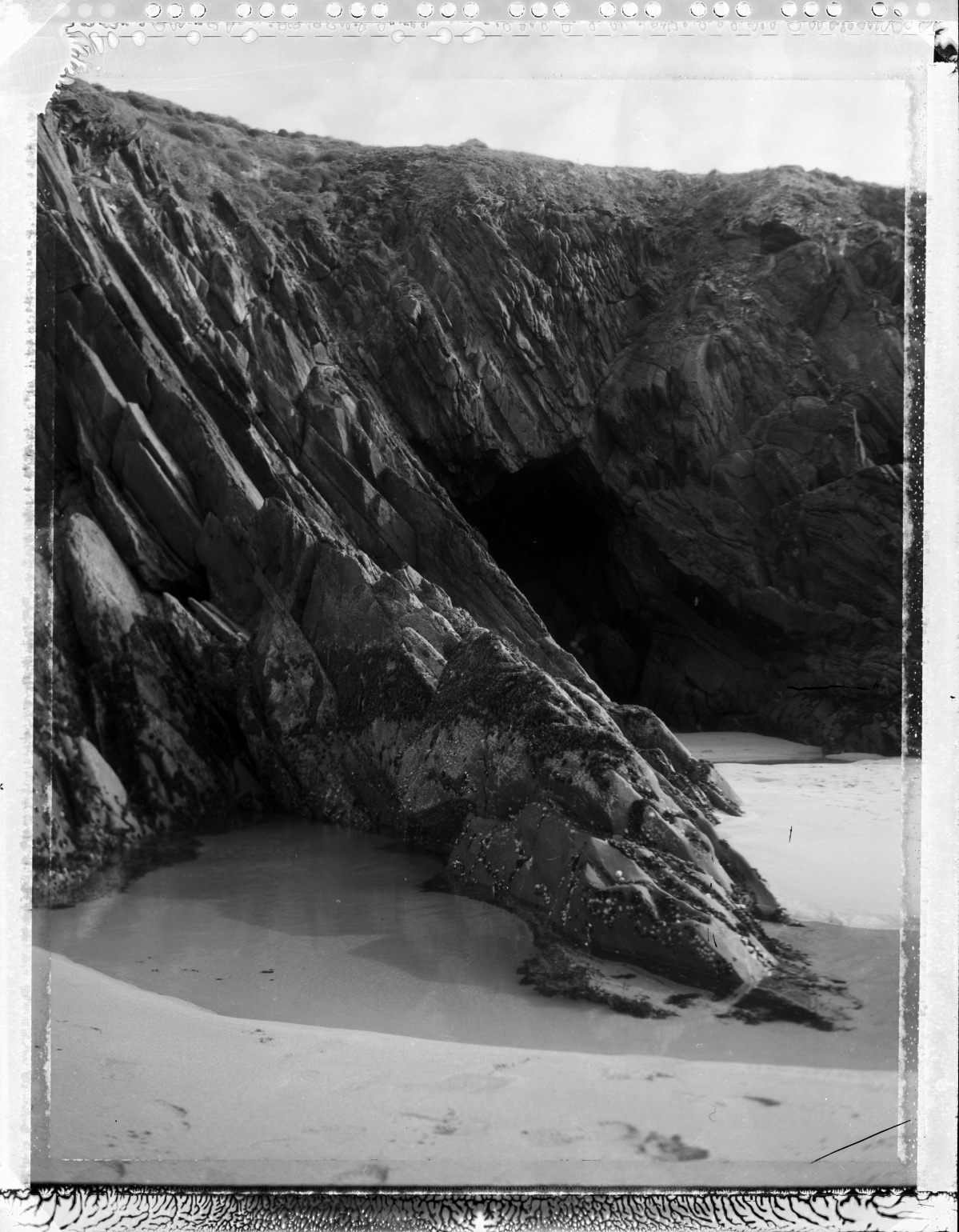 polaroidsandthoughts:
“sand, water, rock
Dingle Peninsula, County Kerry, Ireland
Polaroid 55, scanned negative.
”