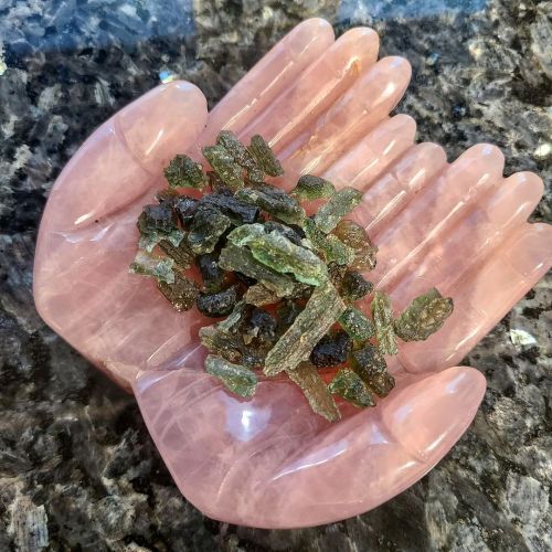 I am BUZZING from sifting through so much moldavite to price for you magical humans beings! ☄    I h
