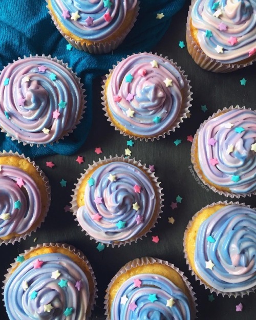 Vegan Cosmic Banana Bread Cupcakes With A Cream Cheese Frosting by thehealthynoms