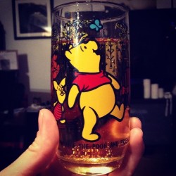 a fancy kid drink in a fancy kid glass. for this big (little) kid right here. 🍯🐻