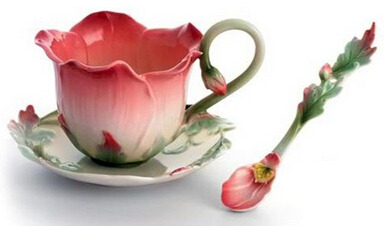 Flowery Style Tea Cups ---so cute and nice