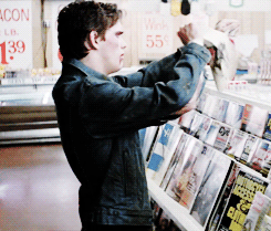 three-bit-blog:  dally hates: magazines 
