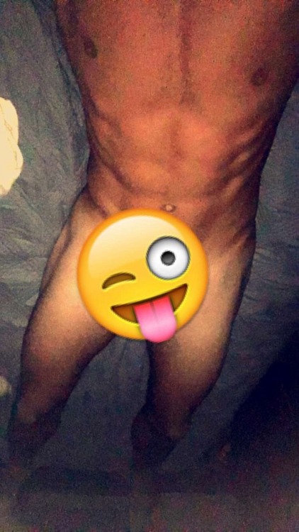 survivormennudeenjoy:  tinderboysnude:LEAKED porn pictures