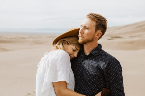 misskim:Self-portraits at Great Sand Dunes National ParkColorado Photographer | Instagram