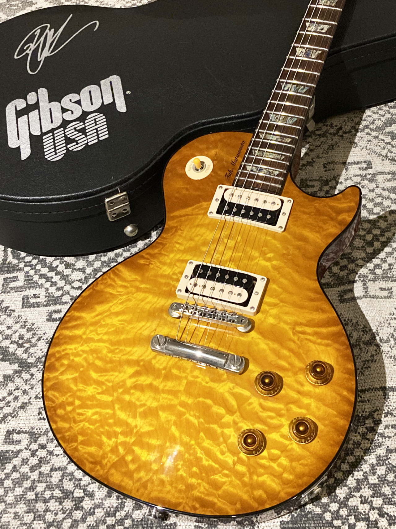 Gibson USA Tak Matsumoto Les Paul
