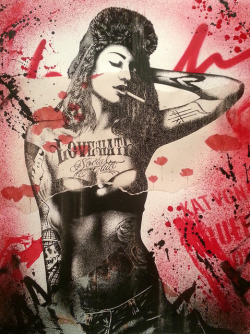 artpeoplemake:  Heroin Chic by Fin DAC on