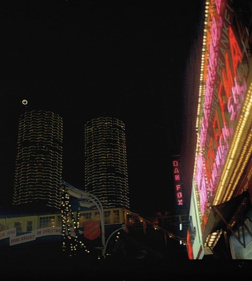 Looking north on State at Lake, December 1965, Chicago