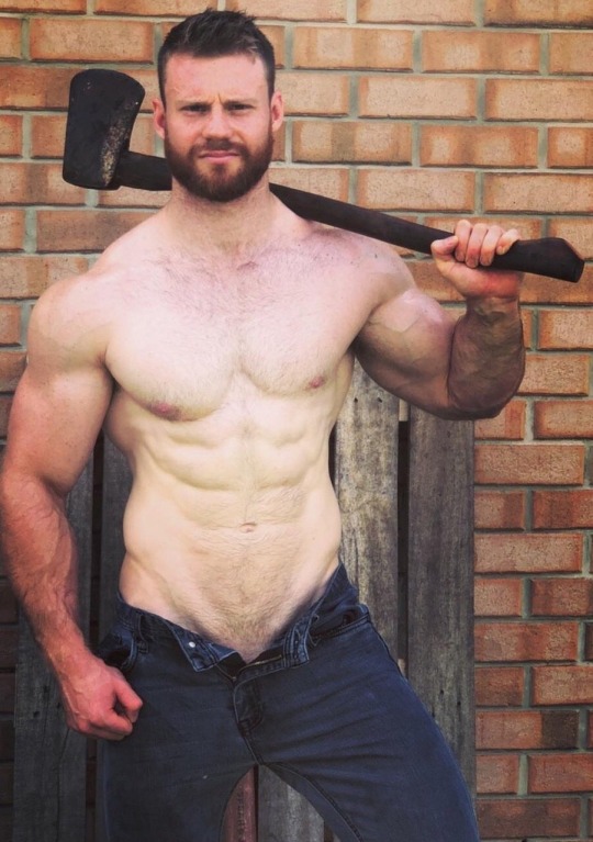 XXX make-him-cum:  muscleorlando:   Oh… My… photo