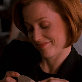theresanemman:  Dana Scully in “Hollywood A.D.”