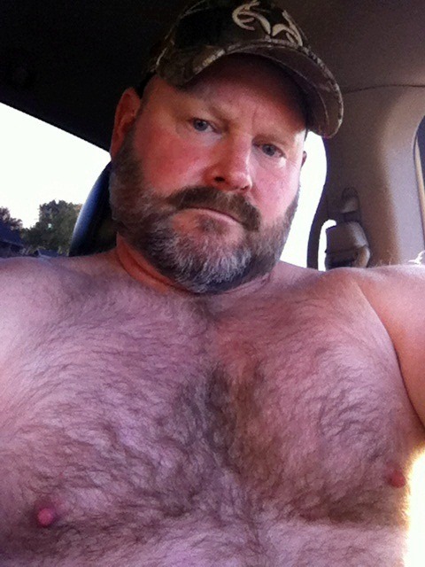 bearsdadsandchubs2:  stockycubboy:  Texas daddy is hot in both ways  WATCH, CHAT AND FOLLOW THE MOST HOT DADDIES, BEARS AND CHUBS, ALL 100% FREE…CLICK HERE AND SEE BY YOURSELF