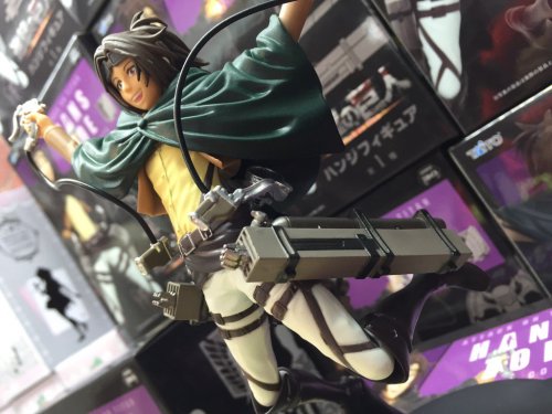 fuku-shuu:   First look at Taito’s Hanji prize figure, originally announced in September 2015! ETA: More images added!  Release Date: March 2016Retail Price: 2,500 Yen Taito has previously released a Historia figure! 