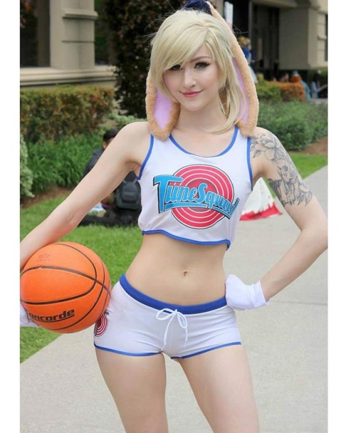 love-cosplaygirls: Lola Bunny (Space Jam) by Luxlo Cosplay