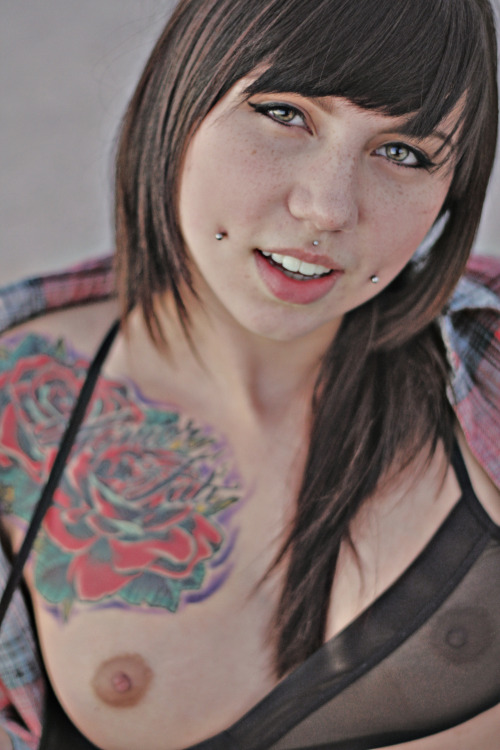 brandonjordanpics:  Brandon Jordan x Kacy Circa 2010 So while looking for these… I found that I did do some portraiture before Kacy during that 6 month time I was trying to prove myself. I had come home and shot some friends over the summer but upon