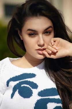 fuckyeahhotactress:  Sasha Grey