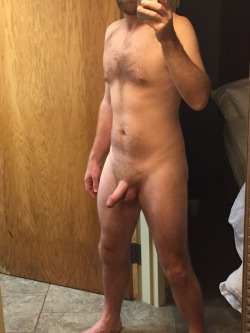 daddydick75:  ‪A few “fresh from the shower” pics shortly after my usual weekend morning fuck. Cock was temporarily satisfied. ‬