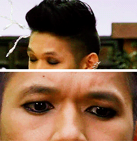 malecshappiness:   FAVOURITE MAGNUS’ LOOKS IN 2A (as voted by my followers): #5