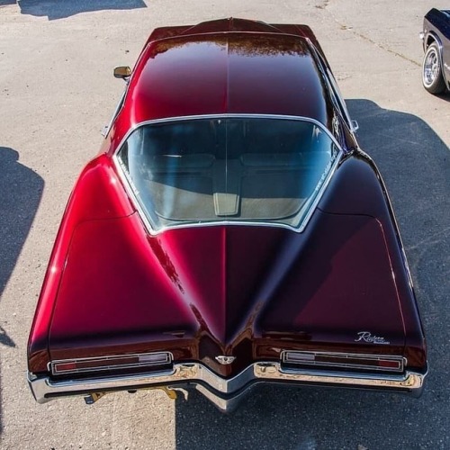 | ‘72 Buick Riviera |#musclecarspictures #v8 #classiccar #car #photography #musclecar #classic