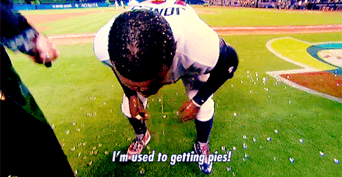 inplay-outs:Adam Jones gets doused celebrating Team USA’s extra innings win over Colombia in the World Baseball Classic (x)