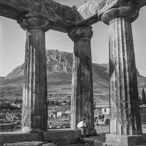 automneyeux: robert mccabe, greece, 1950s