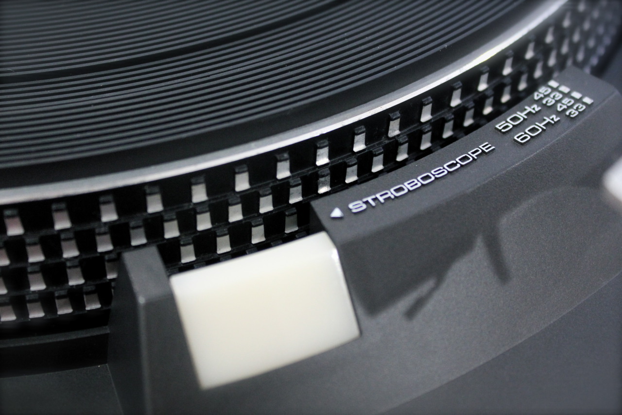 dustyrecordsandturntables:  Find at the flea market, Technics SL 2000 Direct Drive.