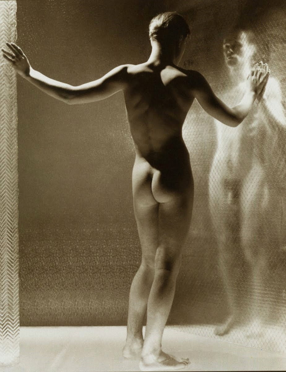 malesinphotos:Chester Nielsen | ph. George Platt Lynes [1907-1955]