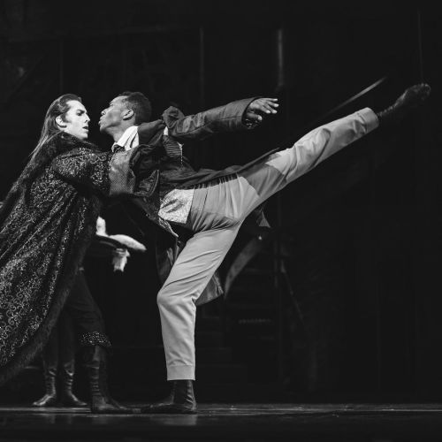 swanlake1998:jesse homes and juan carlos osma photographed performing as dracula and jonathan in krz