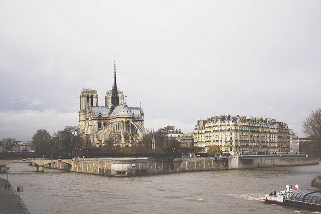timefliestoday:  paris part one. by hannah ingelsten on Flickr. 