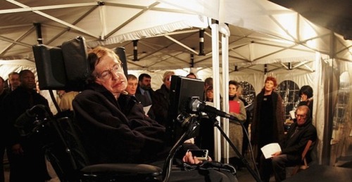 cocainesocialist:stephen hawking marching against the vietnam war and speaking out against the invas