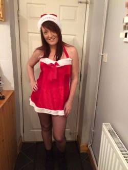 uk-girlsuncoveredxxx: Just sent you some pics of a girl called Kim M******* from Matlock.  Cheers for the Submission 👍🇬🇧  She has been posted a few times as Lucy etc   But I’ve just looked her up and it’s Defo Kim 100%  Get your Xmas holiday