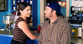 ness-new-girl:This man was at Rory’s birthday party, he came to the hospital with you, he’s the male