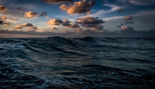 The Many Moods Of The Ocean Seen At Eye Level Part I ByChe Chorley