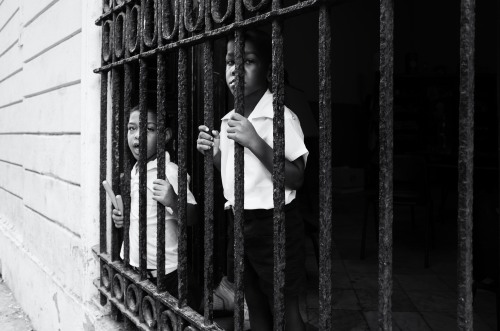 worldstreetphotography:  berndschaefers:  Havana   Havana, Cuba, North America, 2015 by berndschaefe