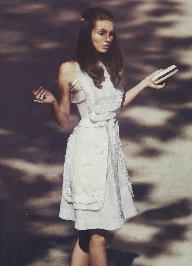 ‘Variations On Simplicity’ | Carola Remer By David Bellemere For Vogue Nippon