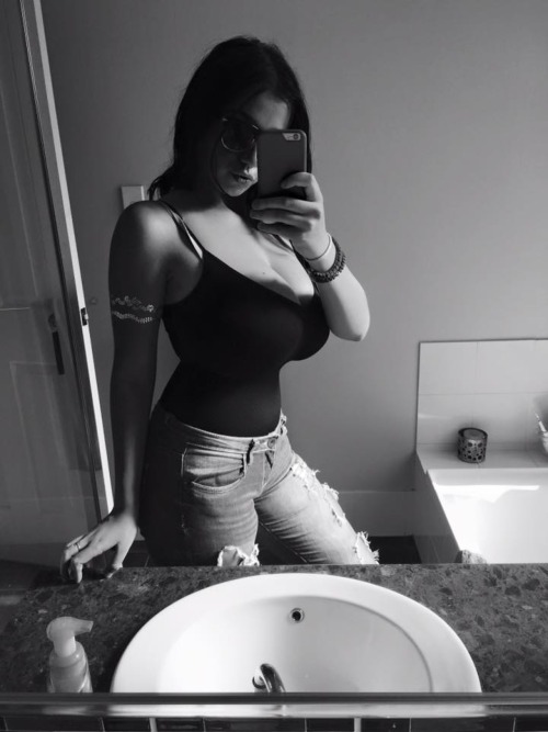 Busty amateur teen