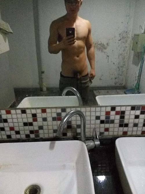 banxianqs2:  转自搜同 https://76.164.232.68/