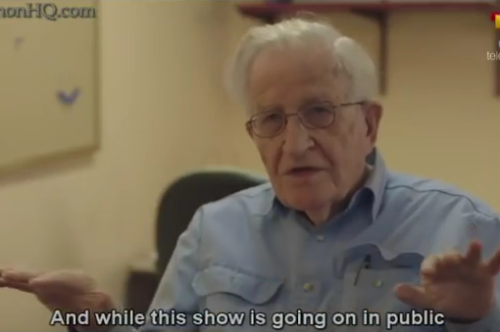 gregor-samsung:   Noam Chomsky: Donald Trump is a Distraction  